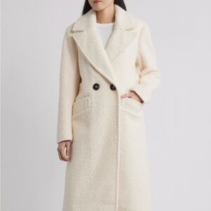 BCBGMaxAzria Cream Double-Breasted Coat